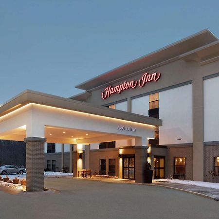 Hampton Inn Youngstown/Boardman Poland Екстериор снимка