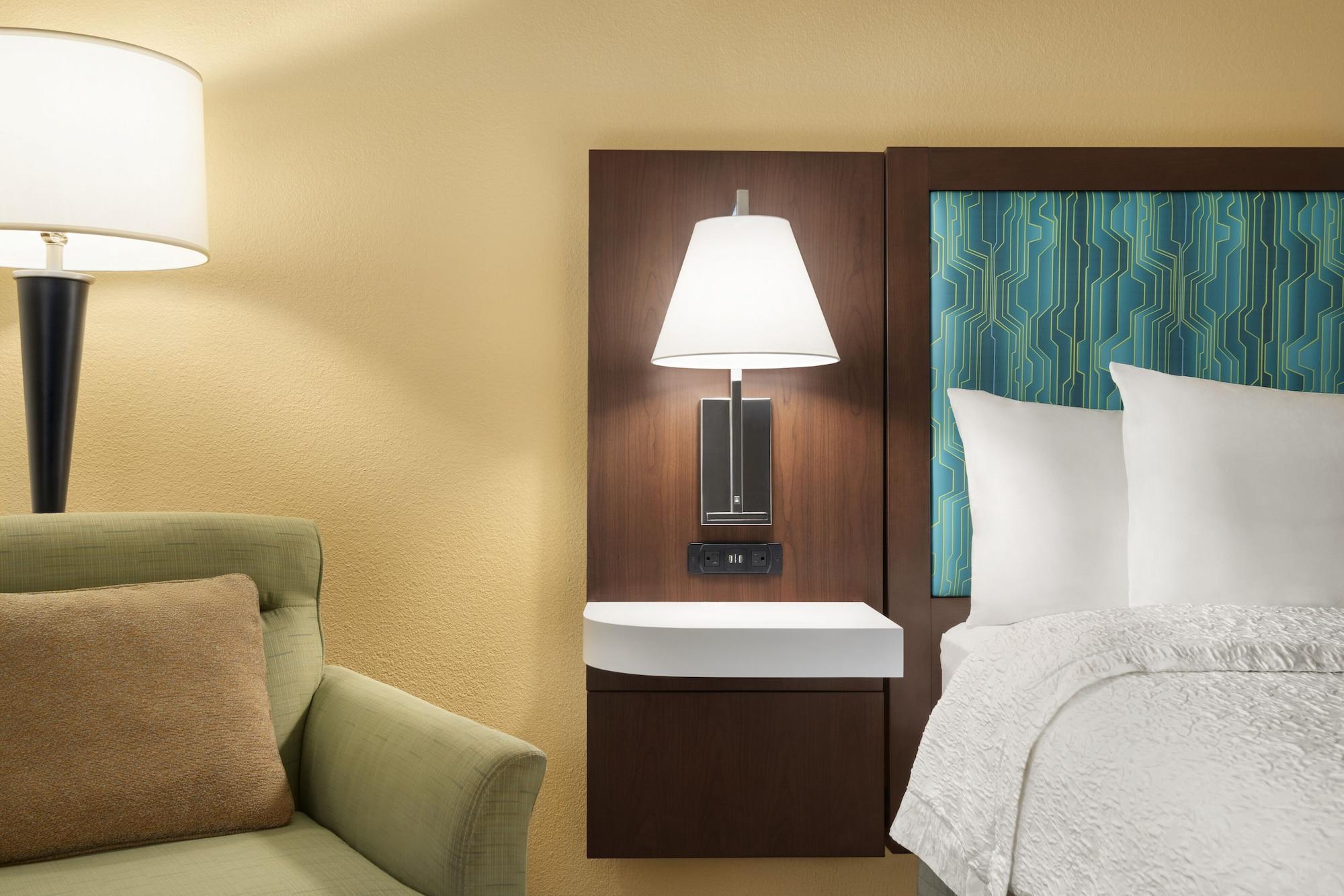 Hampton Inn Youngstown/Boardman Poland Екстериор снимка