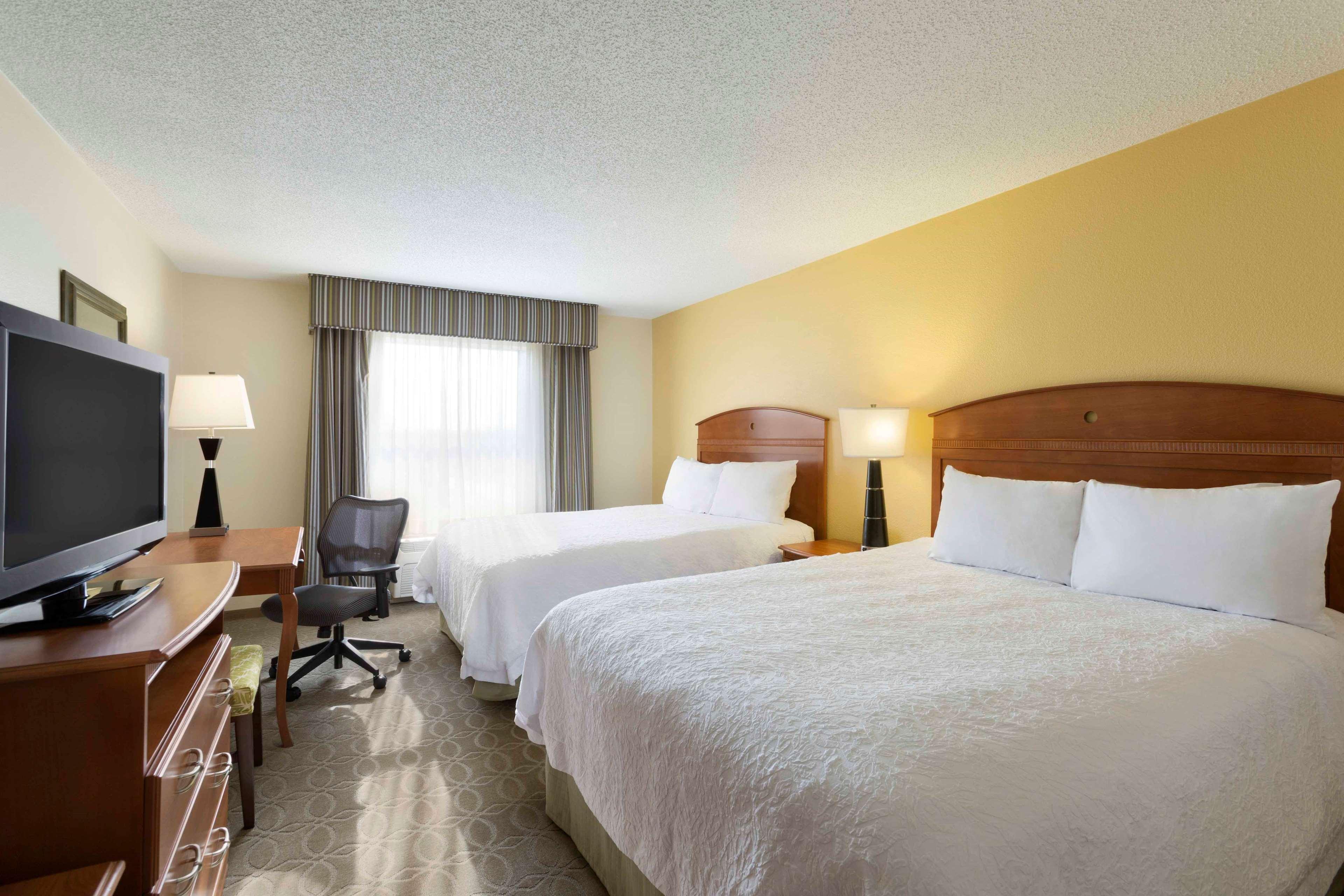 Hampton Inn Youngstown/Boardman Poland Екстериор снимка