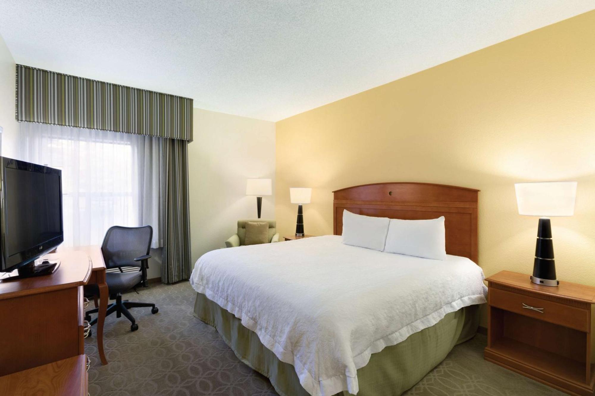Hampton Inn Youngstown/Boardman Poland Екстериор снимка