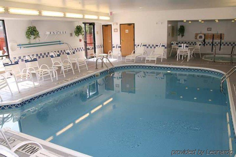 Hampton Inn Youngstown/Boardman Poland Съоръжения снимка